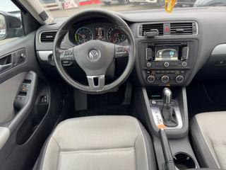 Volkswagen Jetta foto 11