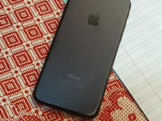 iPhone 7.  32gb foto 3