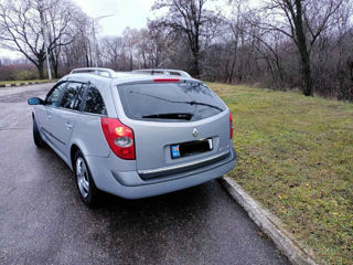 Renault Laguna foto 4