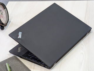 Lenovo ThinkPad P15s IPS (Core i7 10510u/16Gb DDR4/512Gb SSD/Nvidia Quadro P520/15.6" FHD IPS) foto 12