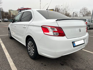 Peugeot 301 foto 3