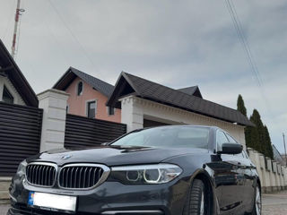 BMW 5 Series foto 8