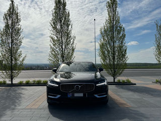 Volvo S90 foto 2