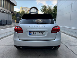 Porsche Cayenne foto 7