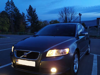 Volvo S40 foto 1