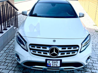 Mercedes GLA foto 8