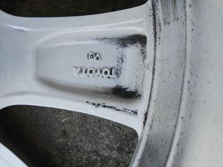 Discuri originale Toyota   R 16 foto 5