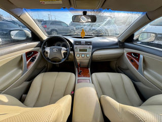 Toyota Camry foto 9