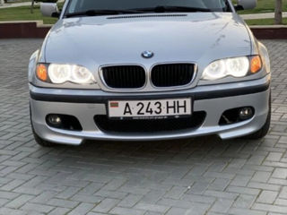 BMW 3 Series foto 6