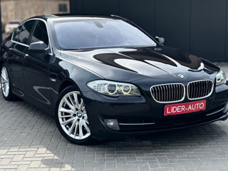 BMW 5 Series foto 1