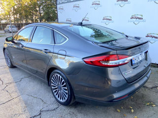 Ford Fusion foto 3