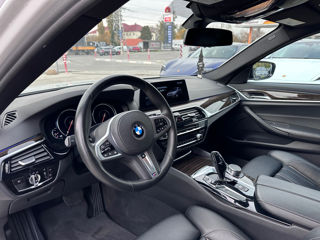 BMW 5 Series foto 10