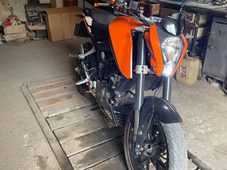 KTM Duke 125 foto 3