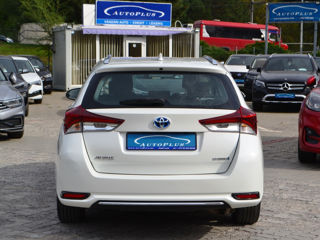 Toyota Auris foto 15