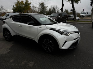 Toyota C-HR foto 6