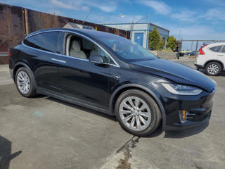 Tesla Model X foto 3