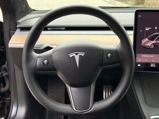 Tesla Model 3 foto 10