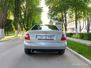 Audi A4 foto 4