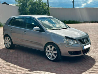 Volkswagen Polo фото 3