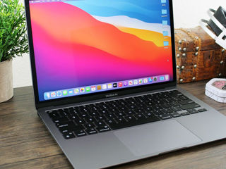 Apple MacBook M1, SpaceGray, 1 Год Гарантии