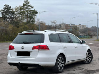 Volkswagen Passat foto 4