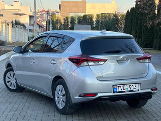 Toyota Auris foto 5