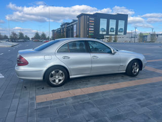 Mercedes E-Class foto 4