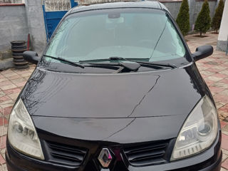 Renault Grand Scenic foto 9