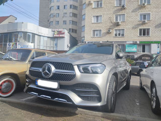 Mercedes GLE foto 1