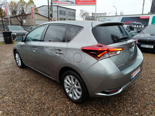 Toyota Auris foto 4