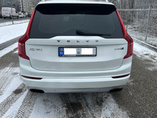 Volvo XC90 foto 8