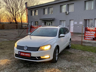 Volkswagen Passat foto 2