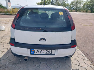 Opel Corsa foto 3