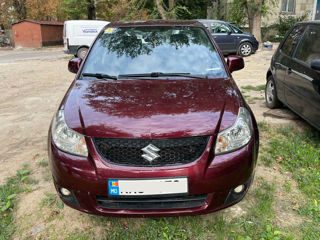 Suzuki SX4 foto 1