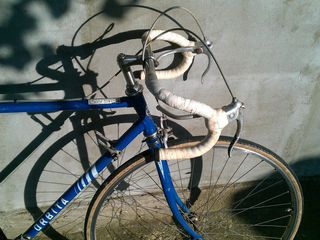 Bicicleta sportiva foto 3