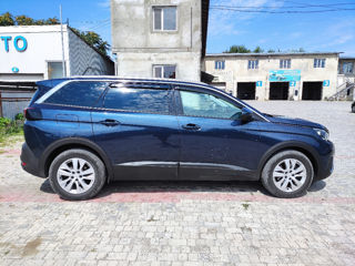 Peugeot 5008 foto 8