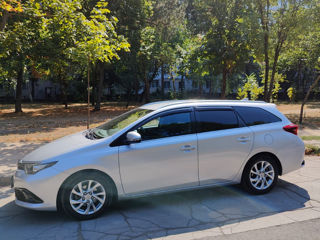 Toyota Auris foto 2