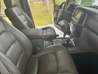 Lexus LX Series foto 6