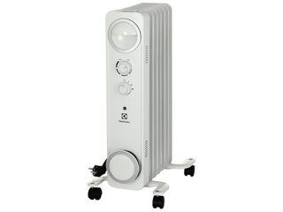 Масляный радиатор electrolux eoh/m-6209, 2000вт, белый новый в коробке  (гарантия 24 месяца )