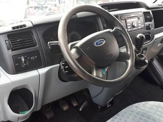 Ford Transit foto 6