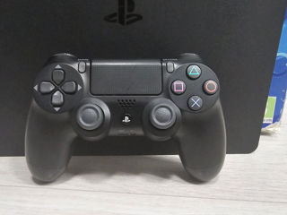 Sony Playstation 4 Slim foto 4