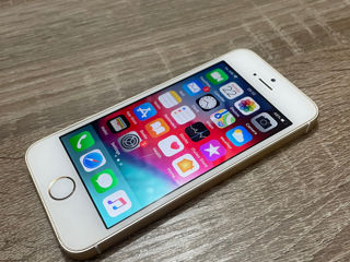 iPhone se 32gb gold foto 2