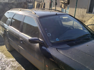 Ford Mondeo foto 2