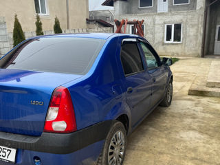 Dacia Logan foto 4