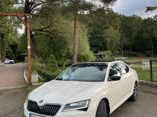 Skoda Superb foto 3