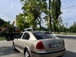 Skoda Octavia foto 6