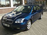 Toyota Avensis foto 1