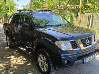 Nissan Navara foto 2