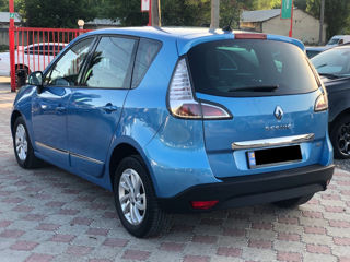 Renault Scenic foto 3