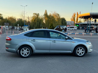 Ford Mondeo foto 4